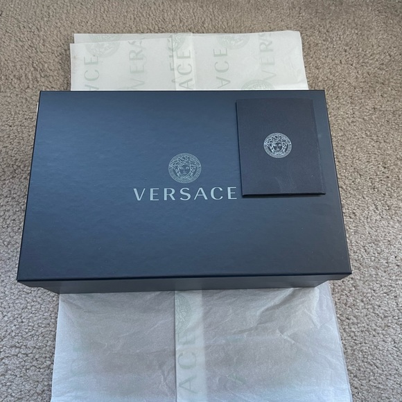 Versace Women Medusa Slides size 36 - Picture 5 of 11